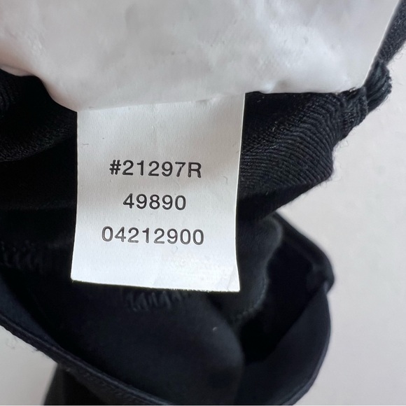 SPANX supersmooth PerfectFit Ponte Stirrup Legging Size Small Black - Picture 9 of 9